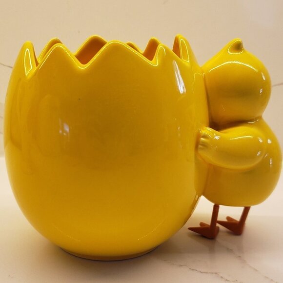 Vintage Set of 2 Vintage Yellow Chick Hugging Egg Planter Tall Strawberr… - Picture 3 of 13